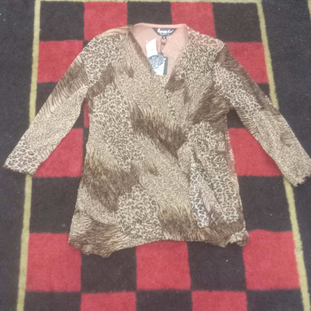 COPY - NWT Leopard top Amanda Collection